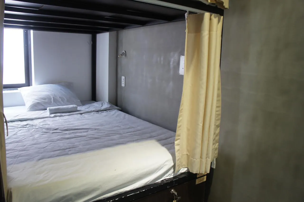 Mariposa Hostel Da Nang Vietnam